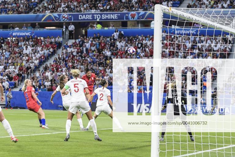 (L-R) Lindsey Horan of USA women, Jill Scott of England women, Steph Houghton of England women, Christen Press of USA women, Lucy Bronze of England women, goalkeeper Carly Telford of England women during the FIFA Women s World Cup France 2019 semi final match between England and United States of America at Stade de Lyon on July 02, 2019 in Lyon, France FIFA Women s World Cup France 2019 2018 2019 Imagesx xGerritxvanxKeulenxIVx 14891442