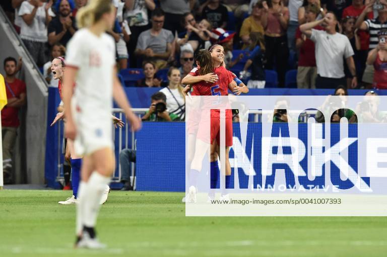Joie de Alex Morgan (etats unis) et de ses coequipieres FOOTBALL : Angleterre vs Etats-Unis - Coupe du monde de Football Feminin 1 2 finale - 02 07 2019 FredericChambert Panoramic