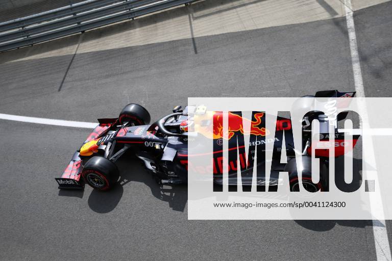 Photo4 LaPresse 12 07 2019 Silverstone, England Grand Prix Formula One England 2019 In the pic: free Practice 1, Pierre Gasly (FRA) Redbull Racing RB15
