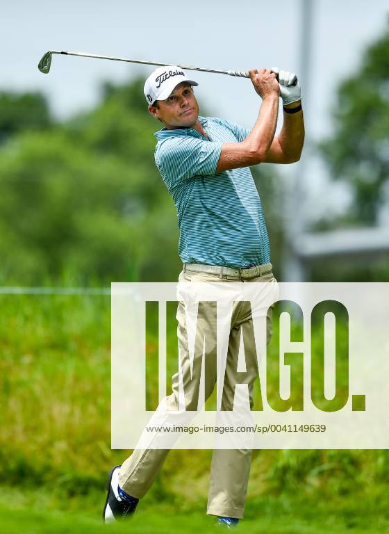Silvis, Iowa, USA - PGA, Golf Herren golfer Nick Watney tees off on the 11th hole during the third round of the John Deere Classic Saturday, July 13, 2019, at TPC Deere Run in Silvis. Golf 2019: John Deere Classic Iowa - ZUMAq30_ 20190713_zaf_q30_085