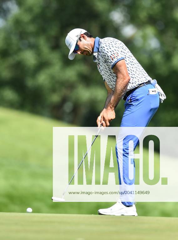 Silvis, Iowa, USA - PGA, Golf Herren golfer Cameron Triangle putts on the green of the 13th hole during the third round of the John Deere Classic Saturday, July 13, 2019, at TPC Deere Run in Silvis. Golf 2019: John Deere Classic Iowa - ZUMAq30_ 20190713_zaf_q30_080