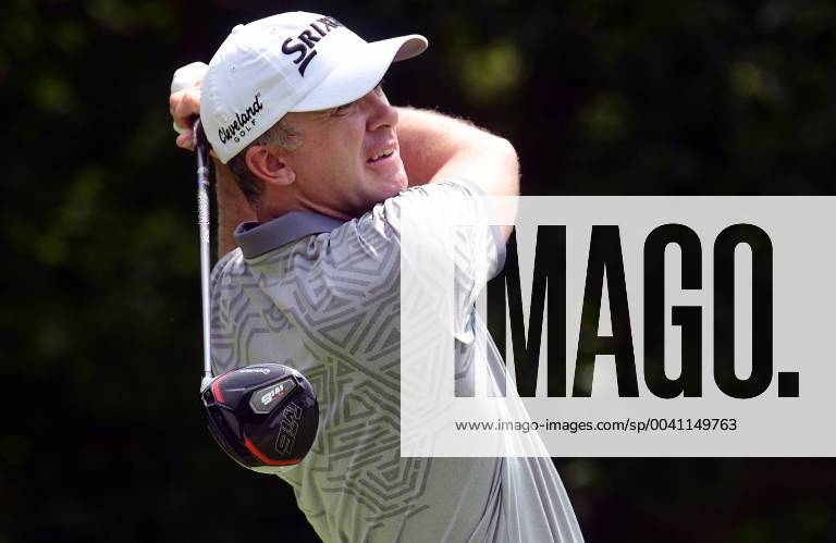 SILVIS, IL - JULY 13: Martin Laird hits his tee shot on the 2 hole during the third round of the John Deere Classic Golf Tournament at TPC Deere Run on July 13, 2019, at Silvis, IL. (Photo by Keith Gillett Icon Sportswire) GOLF: JUL 13 PGA, Golf Herren - John Deere Classic Icon1907013044