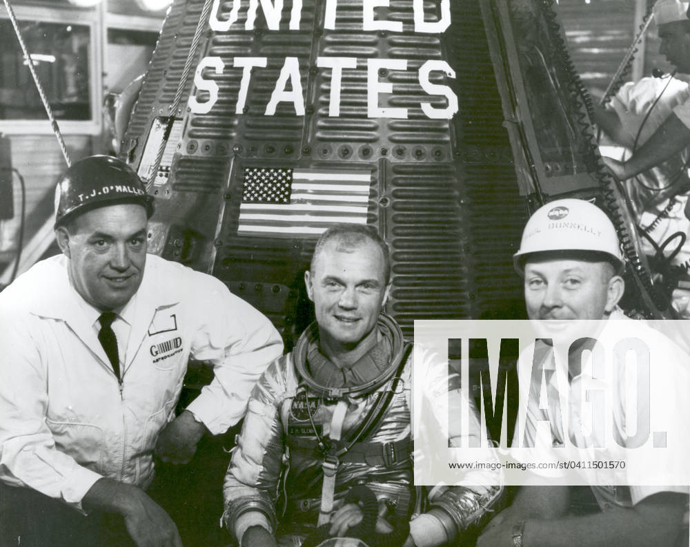 John Glenn With T.J. O Malley and Paul Donnelly in Front of Friendship 7 Grouped together with astronaut John H. Glenn, Jr., beside Friendship 7 spacecraft are left to right: T.J. O Malley, chief test conductor for General Dynamics; Glenn; and Paul Donnell at Cape Canaveral, Florida on January 24, 1962. Credit: NASA via CNP Cape Canaveral Florida United States of America