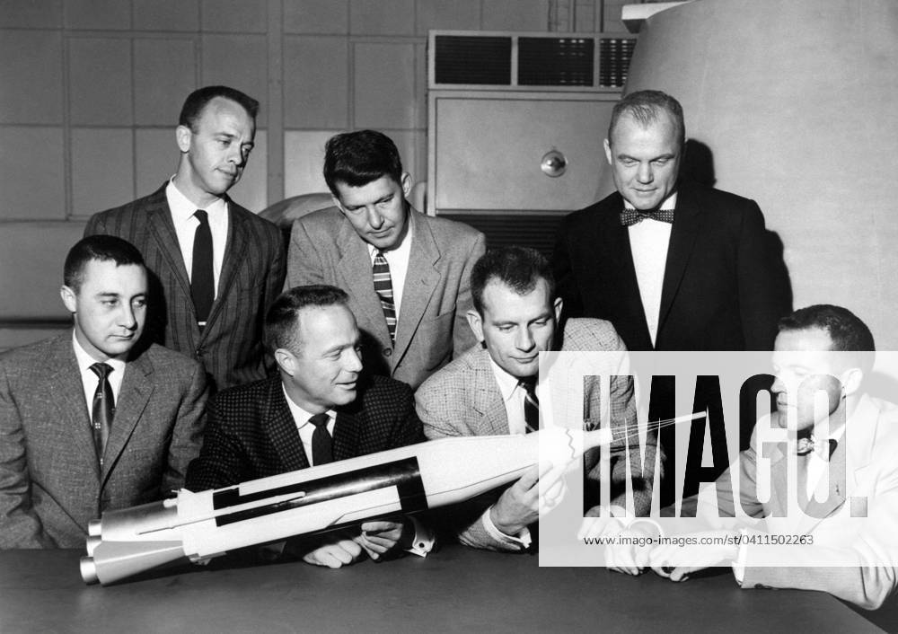 Original 7 Astronauts The Original 7 Mercury Astronauts are pictured around a table admiring an Atlas model on April 30, 1959. Standing, left to right are Alan B. Shepard, Jr., Walter M. Schirra, Jr., and John H. Glenn, Jr.; sitting, left to right are Virgil I. Grissom, M. Scott Carpenter, Donald Slayton, and L. Gordon Cooper, Jr. The Mercury 7 astronauts were introduced to the American public in April 1959. The seven criteria for selection were as follows: 1. less than 40 years old; 2. less than 5 foot 11 inches tall: 3. excellent physical condition; 4. bachelor s degree in engineering or equivalent; 5. test-pilot school graduate; 6. minimum of 1,500 hours flying time; 7. qualified jet pilot. However, the process of choosing the first as