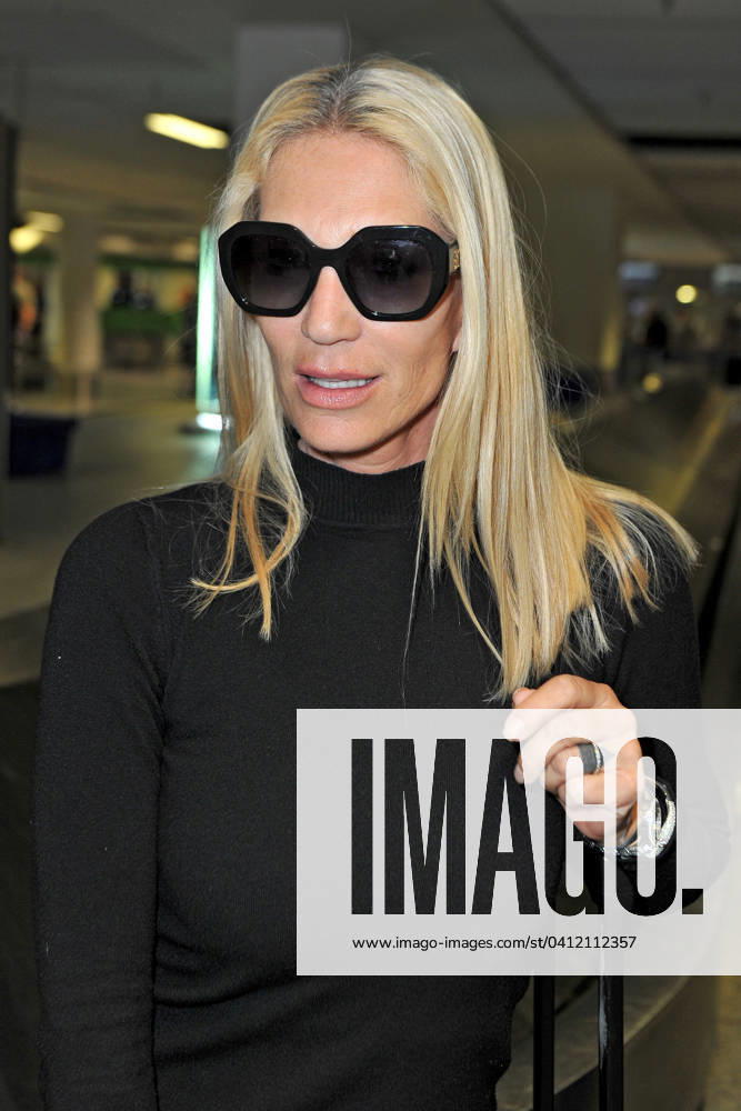 RTL Dschungelcamp 2024 Sarah Kern on the occasion of the arrival of the candidates of the RTL program Ich bin ein Star holt mich hier raus from the Jungle Camp 2024 in Australia on 07 02 2024 at Frankfurt Main Airport 20240207MWI119793