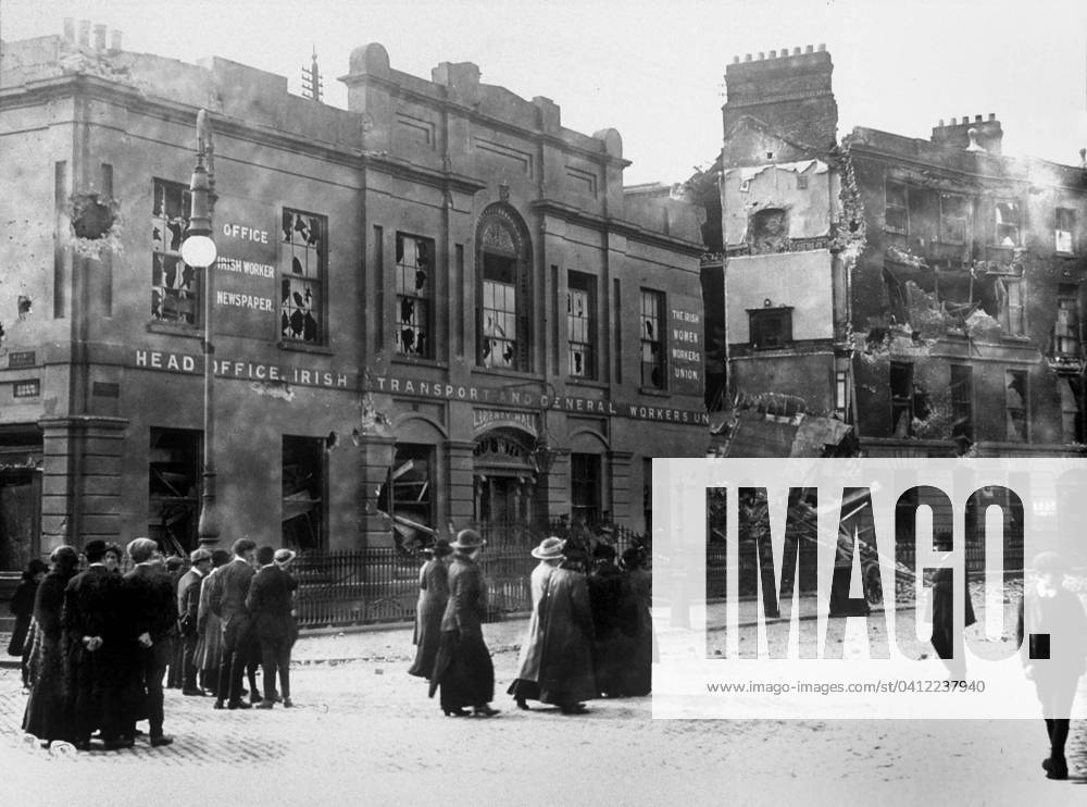 Destruction of Liberty Hall, Easter Rising, Dublin, 24th April 1916 (b w photo) 1699714 Destruction of Liberty Hall, Easter Rising, Dublin, 24th April 1916 (b w photo); (add.info.: The Easter Rising (Irish: Eiri Amach na Casca), also known as the Easter Rebellion, was an armed insurrection in Ireland during Easter Week in April 1916.).