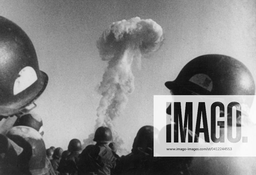 American Soldiers Attending a Nuclear Test, Nevada, 1st November 1951 (b w photo) 1702578 American Soldiers Attending a Nuclear Test, Nevada, 1st November 1951 (b w photo); (add.info.: American soldiers attending a nuclear test in Nevada november 1st, 1951).