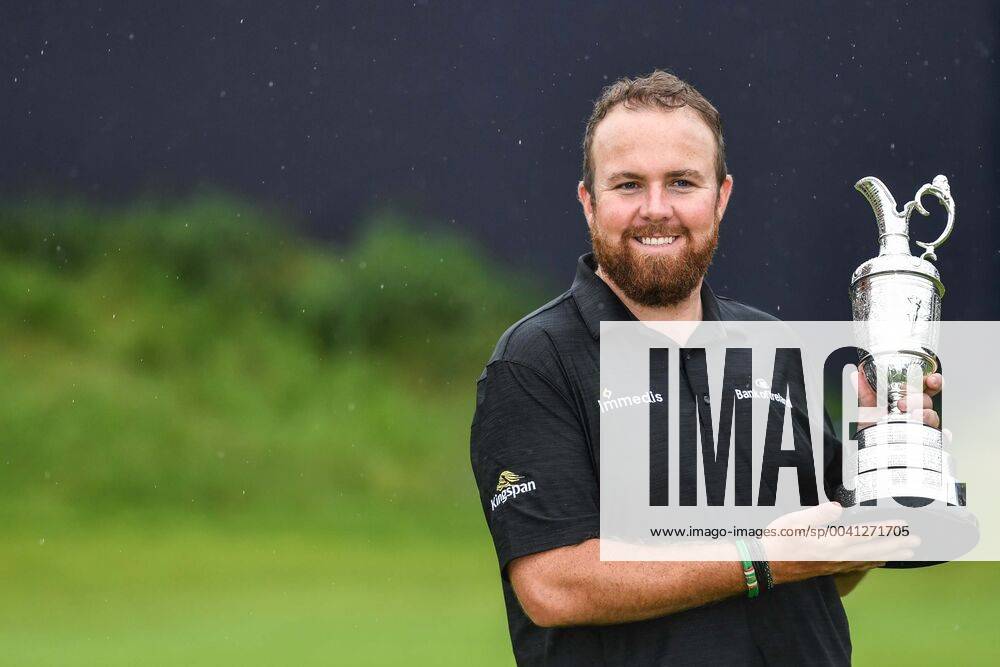 Shane Lowry, Republic of Ireland, celebrates with the trophy after winning the final round of the golf tournament The 148th Open Championship on July 21, 2019 in Portrush Photo Petter Arvidson BILDBYRAN kod PA 92329 BBeng golf the open the 148th Open British Open Royal Portrush The 148th Open Championship dag 4 jubel jublar celebration celebrates,