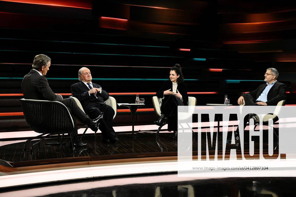 Talkrunde bei Markus Lanz , ZDF 11 23 her Markus Lanz, Ivar Buterfas-Frankenthal, Hanna Veiler und Mehmet Can (v. li.) am 16. November 2023 in Markus Lanz , ZDF (Aufzeichnung vom 13. November) TV Fernsehen Talkshow Talk Show Deutschland deutsch deutsche deutscher Mann Männer Frau Studentin Aktivistin Publizistin Vorsitzende Jüdische Studierendenunion Deutschlands JSUD Holocaustüberlebender Holocaust Überlebender Boxveranstalter Bauunternehmer Unternehmer Pädagoge Rütli Schule Berlin Neukölln Lehrer Journalist Journalismus Moderator Moderation Autor Fotografie Fotograf german female student activist journalism host presenter photographer author entrepeneur author survivor teacher quer ganz sitzend sprechend gestikulierend zuhörend