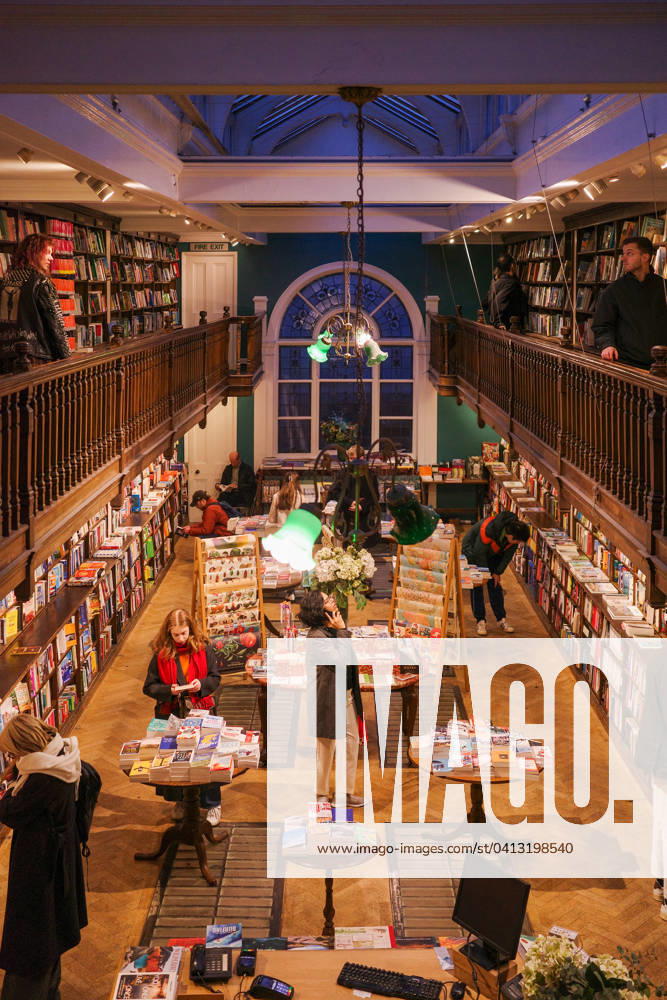 Daily Life In London A general view of the iconic Daunt Books shop in Marylebone, London, on January 28, 2024. London United Kingdom