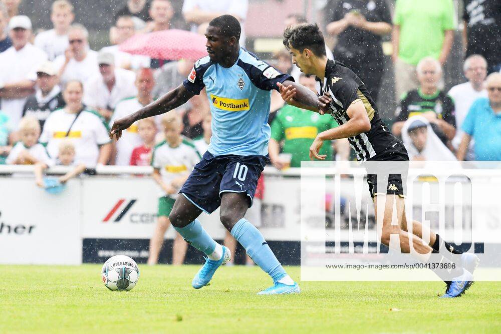 Football 1 Bundesliga season 2019 2020 test match SCO Angers 1 FC Mönchengladbach 27 07 2019, stadium at Römerstrasse, Straelen, Marcus Thuran ,Borussia Mönchengladbach, zinedine ould Khaled SCO Angers DFL regulations prohibit any use of photographs as image sequences and or quasi video