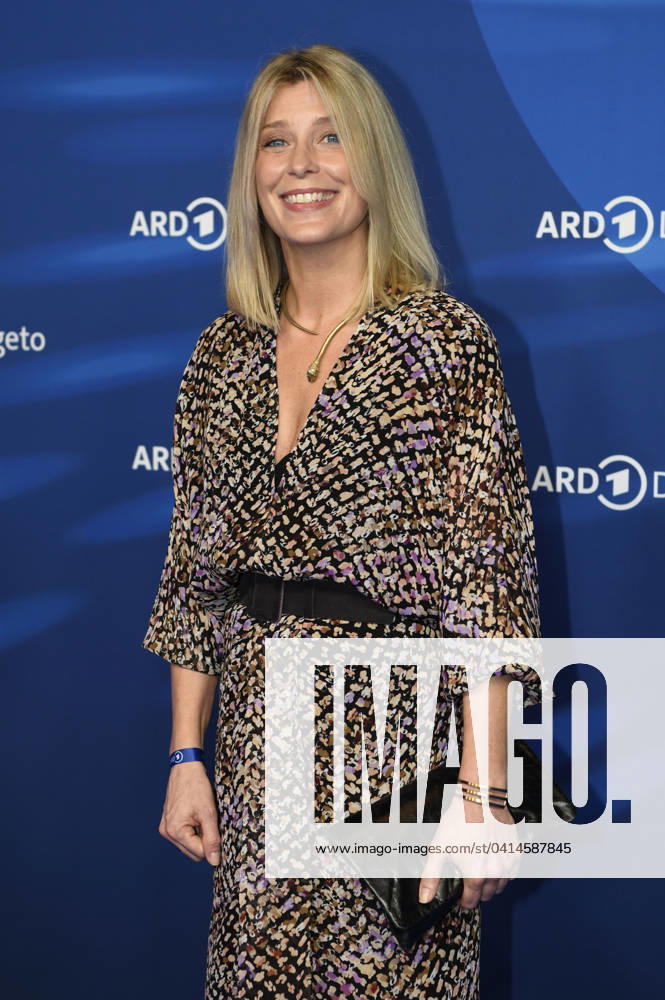 Valerie Niehaus at the ARD Blue Hour 2024 as part of the Berlinale 2024 at the Hotel Telegraphenamt Berlin, 16 02 2024 Foto:xC.xNiehausx xFuturexImagex blue_hour_4429