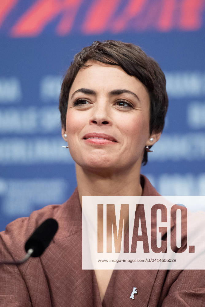 Berlinale Another End Press Conference Berenice Bejo attending the Another End Press Conference during the 74th Berlinale International Film Festival Berlin at Grand Hyatt Hotel in Berlin, Germany, on February 16, 2024. Photo by Aurore Marechal ABACAPRESS.COM Berlin Germany