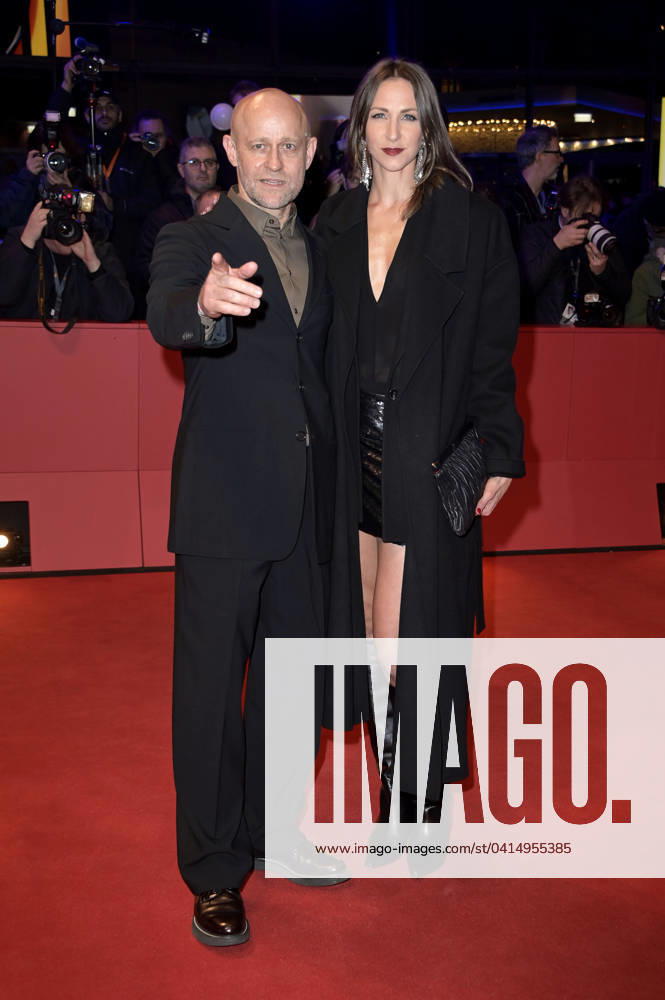 Jürgen Vogel and Natalia Belitski at the premiere of the feature film Dying Dying at the Berlinale 2024 74 Berlin International Film Festival at the Berlinale Palast Berlin, 18 02 2024 Foto:xF.xFuturexImagex sterben_prem_4242