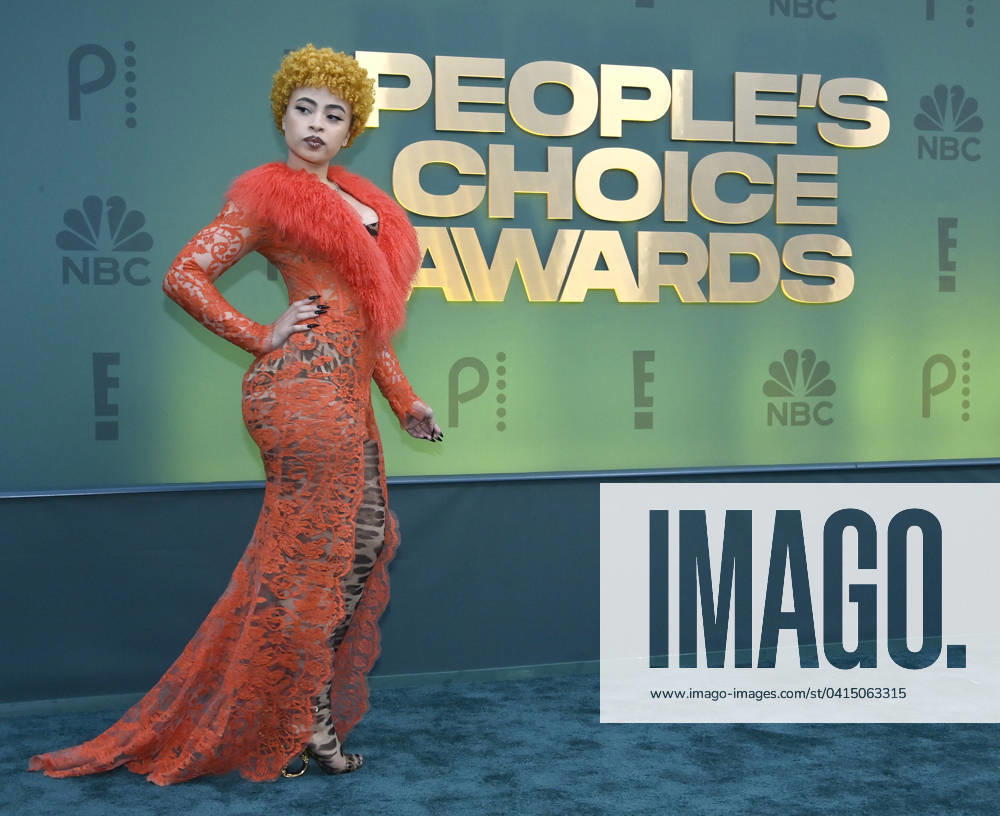 Ice Spice attends the People s Choice Awards at the Barker Hangar in Santa Monica, California on Sunday, February 18, 2024. LAP20240218038 JIMxRUYMEN