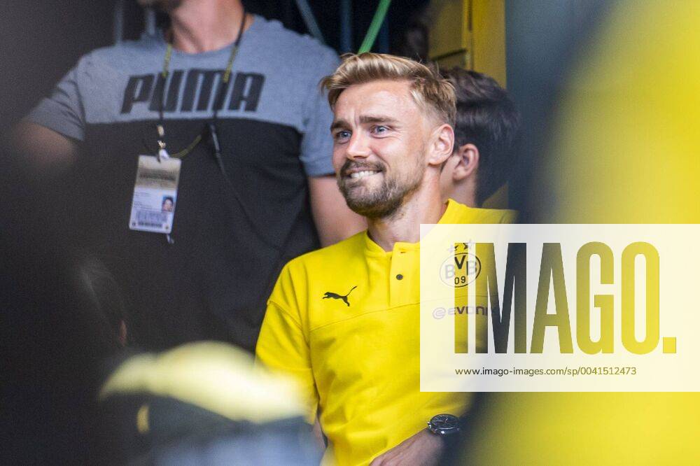 Soccer Borussia Dortmund, season 2019 2020, season opening on 04 08 2019 at Signal Iduna Park in Dortmund North Rhine-Westphalia Dortmunds Marcel Schmelzer steps on stage