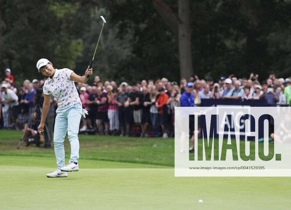 Golf: Women s British Open Hinako Shibuno of Japan makes a birdie putt on the 18th hole to win the Women s British Open at Woburn Golf Club in Milton Keynes, England, on Aug. 4, 2019.