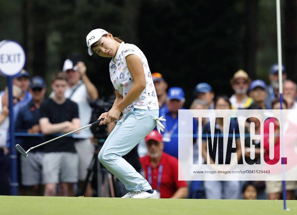 Golf: Women s British Open Hinako Shibuno of Japan makes a birdie putt on the 10th hole during the final round of the Women s British Open en route to winning the title on Aug. 4, 2019, at Woburn Golf Club in Milton Keynes, England.