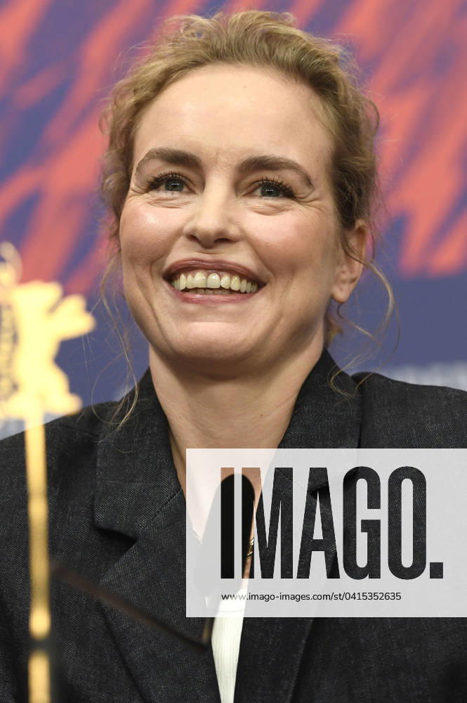Nina Hoss at the press conference for the feature film Langue Etrangere at the Berlinale 2024 74 Berlin International Film Festival at the Hotel Grand Hyatt Berlin, 19 02 2024 Foto:xC.xNiehausx xFuturexImagex etrangere_4283