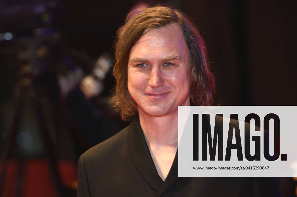 Lars Eidinger at the premiere of the feature film Dying Dying at the Berlinale 2024 74 Berlin International Film Festival at the Berlinale Palast Berlin, 18 02 2024 Foto:xC.xNiehausx xFuturexImagex sterben_prem_4303
