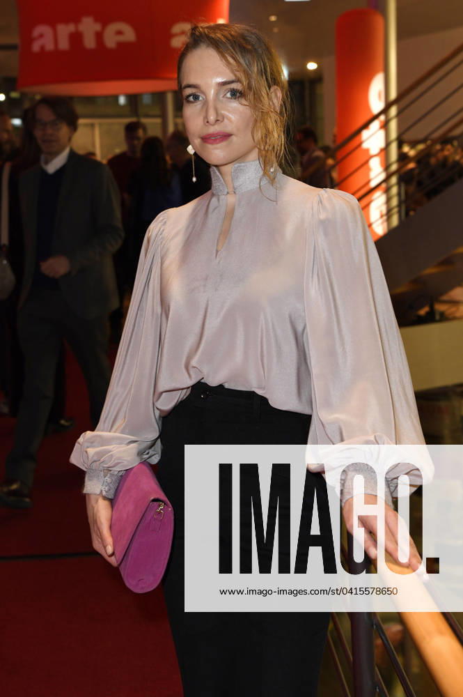 Sina Martens at the ARTE reception as part of the Berlinale 2024 at the Akademie der Künste on Pariser Platz Berlin, 19 02 2024 Foto:xC.xNiehausx xFuturexImagex arte_4221