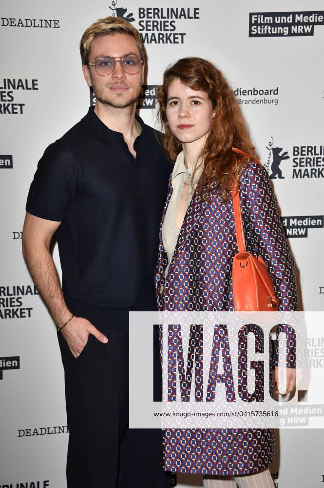 Jannik Schümann and Luise Aschenbrenner at the premiere of the RTL series Disko 76 at the Berlinale 2024 74 Berlin International Film Festival at Cinemaxx Potsdamer Platz Berlin, 20 02 2024 Foto:xN.xKubelkax xFuturexImagex disko_4218