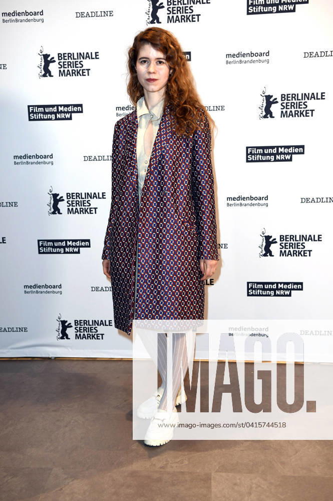 Luise Aschenbrenner at the premiere of the RTL series Disko 76 at the Berlinale 2024 74 Berlin International Film Festival at Cinemaxx Potsdamer Platz Berlin, 20 02 2024 Foto:xC.xNiehausx xFuturexImagex disko_4252