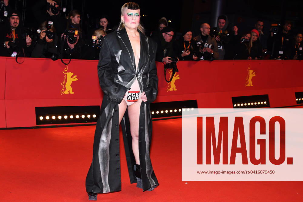 Thomas Bohlen Starface 2024-02-21 Berlin Allemagne 74th Berlinale. Berlin International Film Festival. Premiere of the movie Spaceman Johan Renck, Adam Sandler, Carey Mulligan, Kunal Nayyar, Paul Dano Thomas Bohlen Starface 301950 2024-02-21 Berlin Allemagne