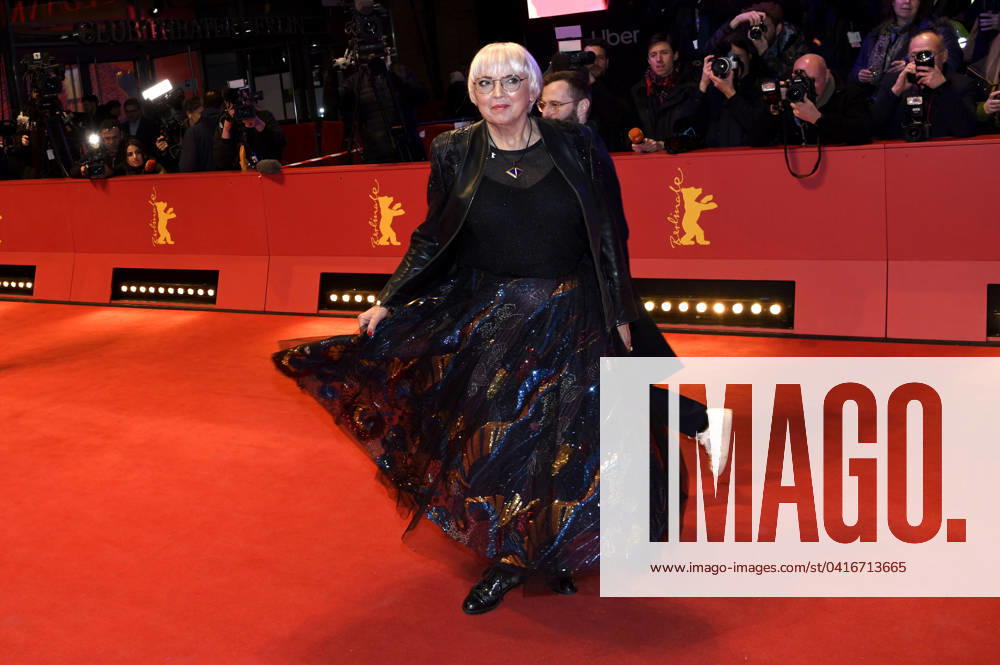 Claudia Roth at the Closing Ceremony with Award Ceremony at the Berlinale 2024 74 Berlin International Film Festival in the Berlinale Palast Berlin, 24 02 2024 Foto:xC.xNiehausx xFuturexImagex preisverleihung_4234