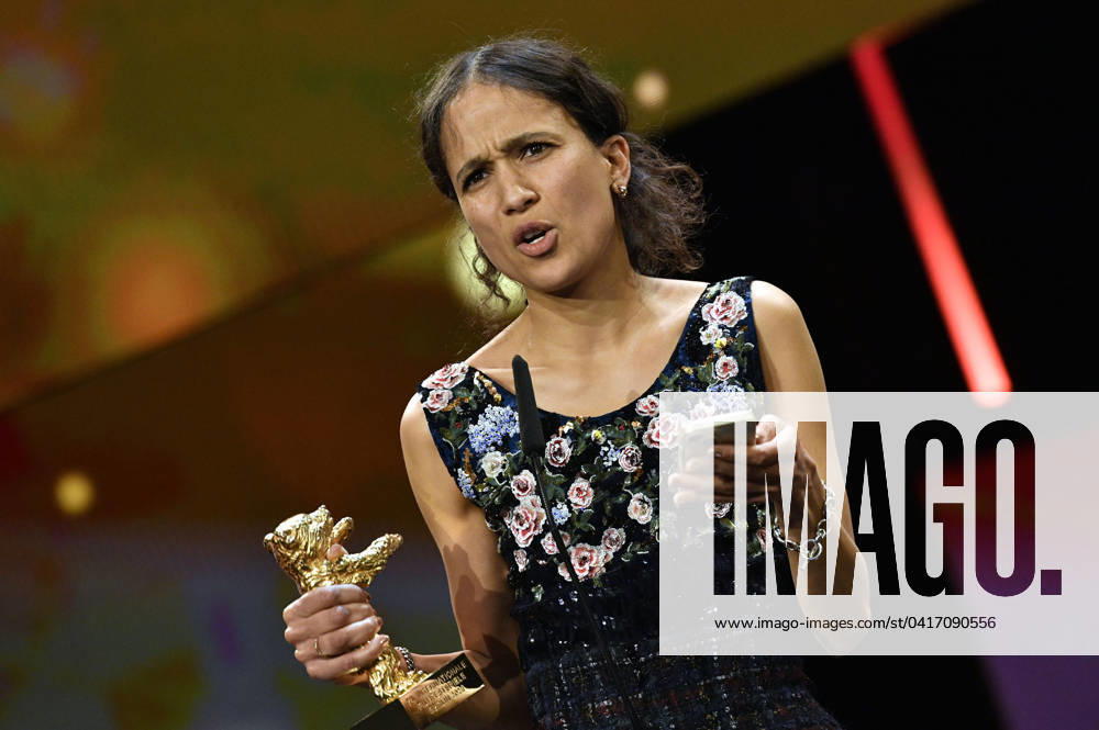 Mati Diop with the Golden Bear for Best Film Dahomey at the Closing Ceremony and Award Ceremony at the Berlinale 2024 74 Berlin International Film Festival at the Berlinale Palast Berlin, 24 02 2024 Foto:xN.xKubelkax xFuturexImagex preisverleihung_4396
