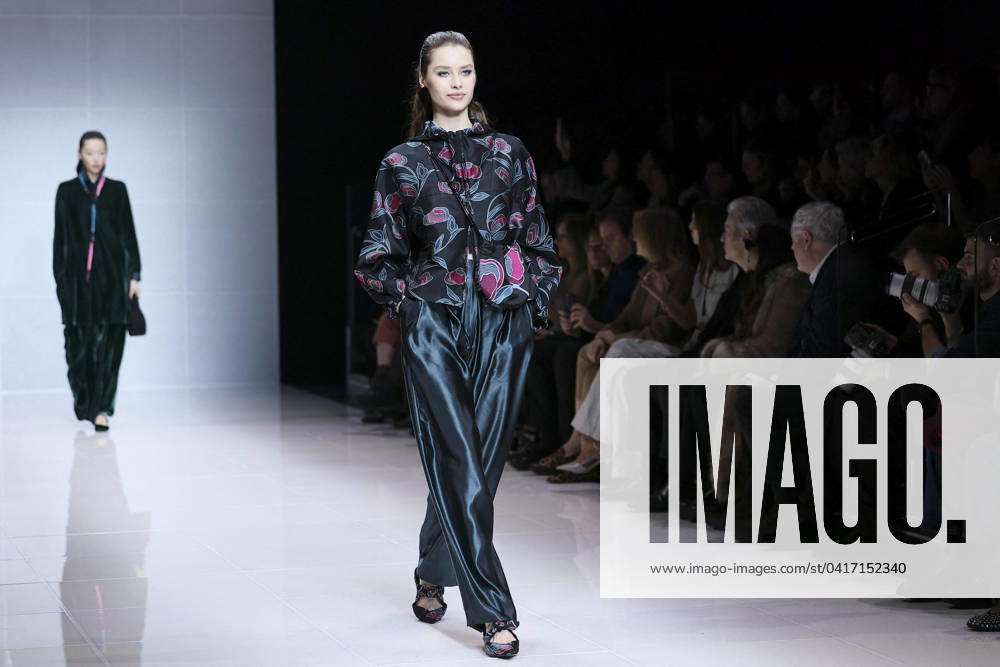 MFW - Armani Runway A model walks the runway of Armani Fashion show during Milan Fashion Week women?s collection fall winter 2024-2025. Milan (Italy) on February 25th, 2024. Photo by Marco Piovanotto ABACAPRESS.COM Milan Italy