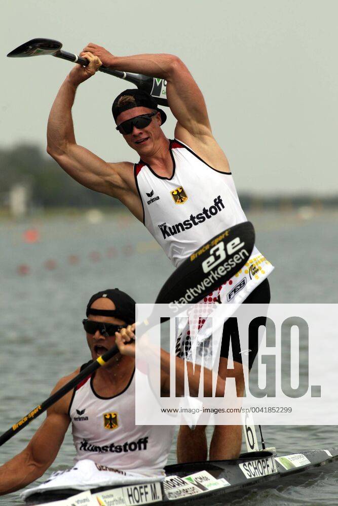 Bilder des Jahres 2019, Sport 08 August Kanu, WM in Szeged, Max Hoff und Jacob Schopf gewinnen Gold im Kajak-Zweier über 1000m 25.08.2019 Szeged(Hungary) ICF Canoe Sprint & Paracanoe World Championships K2 men 1000m final Max Hoff,Jacob Schopf Germany celebrate victory :