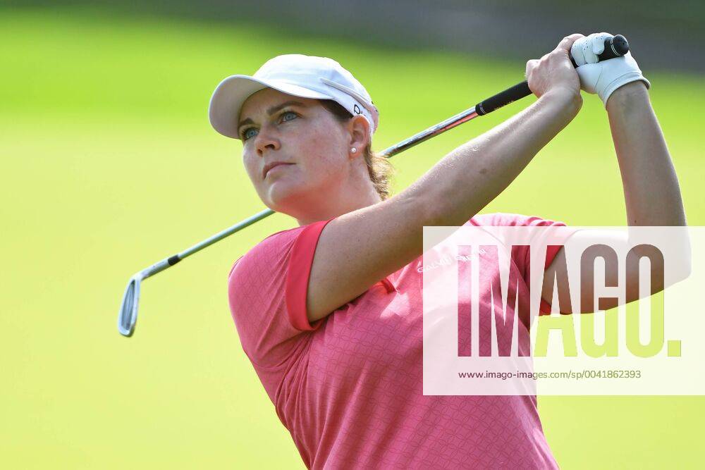 AURORA, ON - AUGUST 25: Caroline Masson (GER) plays from the 1st fairway during the final round of the LPGA, Golf Damen - CP Women s Open on August 25, 2019 at Magna Golf Club in Aurora, ON. (Photo by Gerry Angus Icon Sportswire) GOLF: AUG 25 LPGA - CP Women s Open Icon19082502