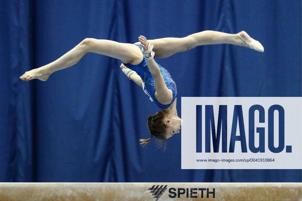 Bilder des Jahres 2019, Sport 08 August PENZA, RUSSIA - AUGUST 27, 2019: Artistic gymnast Vladislava Urazova on the balance beam during the women s final event at the 2019 Russian Artistic Gymnastics Cup at the Burtasy Sports Palace. Sergei Bobylev TASS TS0B823D