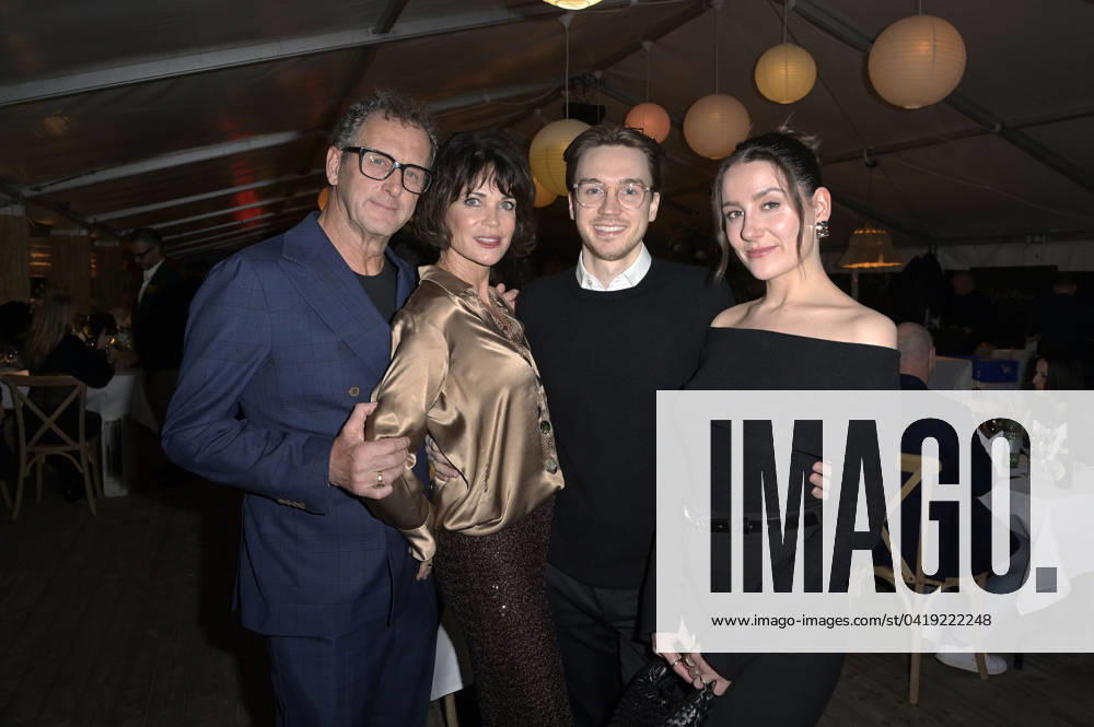 Gerit Kling with husband Wolfram Becker and son Leon Kling and girlfriend Caro at the Baltic Lights Night 2024 with live music, fire and light show Biike fire at the Alex Strandbar Heringsdorf, 02 03 2024 Foto:xF.xFuturexImagex baltic_night_4307
