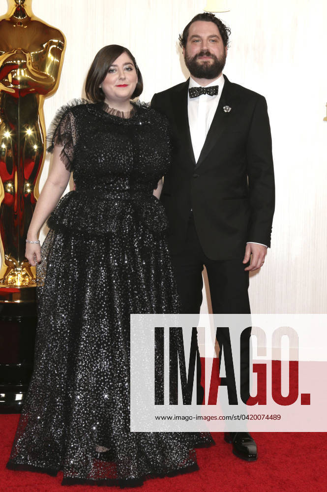Samy Burch with husband Alex Mechanik at the 2024 96th Annual Academy Awards at the Dolby Theatre Los Angeles, 10 03 2024 Foto:xJ.xFuturexImagex oscars_0487