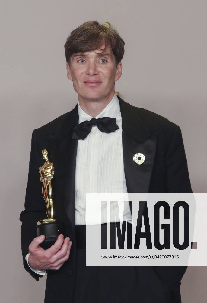 Cillian Murphy, winner of the Best Actor in a Leading Role award for â€oeOppenheimer†in the press room of the 96th Annual Academy Awards on Sunday March 10, 2024 at the Dolby Theater in Hollywood, California. BURT HARRIS BNS PI Hollywood USA - ZUMAp124 20240310_zaa_p124_393
