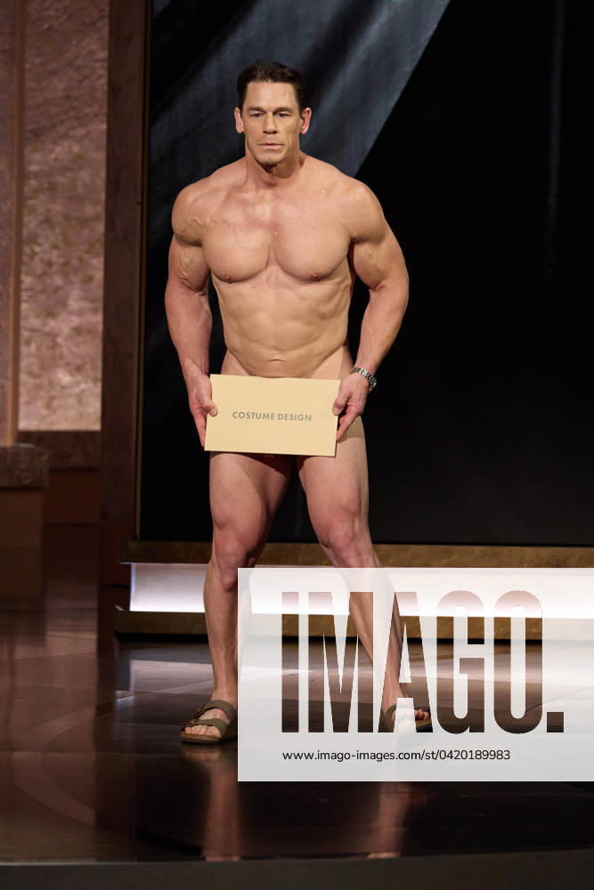 Bilder des Jahres 2024, Entertainment 03 März 96th Oscars, Academy Awards John Cena presents the Oscar® for Costume Design during the live ABC telecast of the 96th Oscars® at the Dolby® Theatre at Ovation Hollywood on Sunday, March 10, 2024., Credit:Avalon.red Avalon United States of America, CA, Hollywood