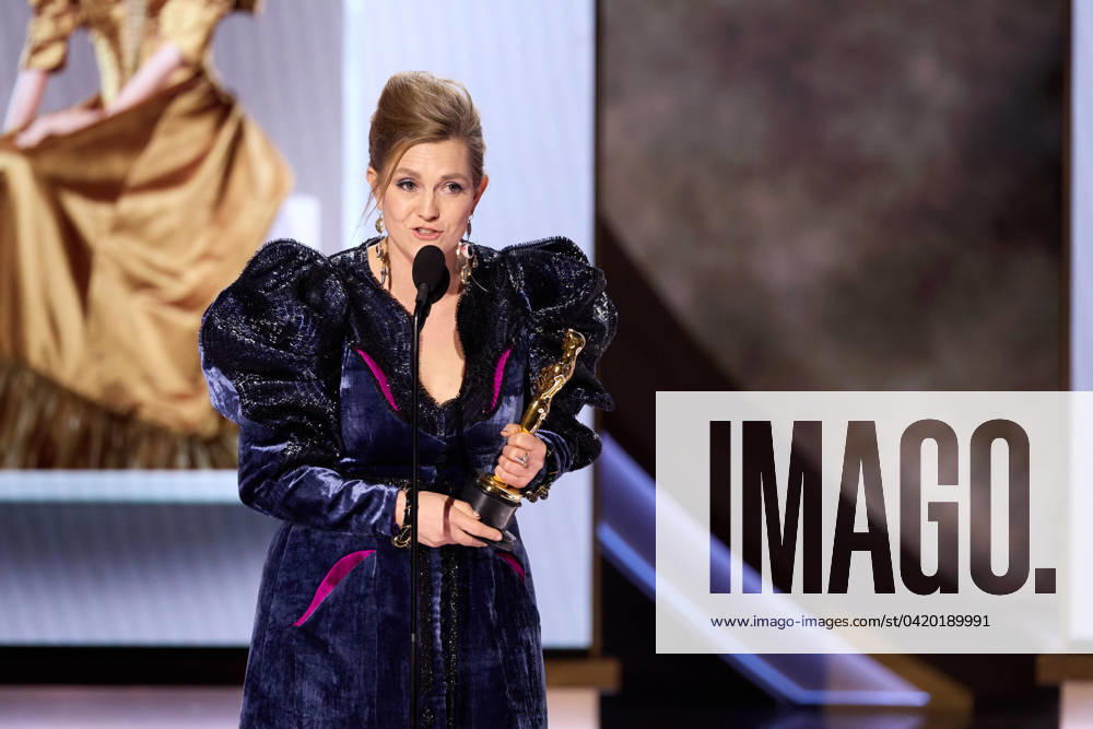 96th Oscars, Academy Awards Holly Waddington accepts the Oscar® for Costume Design during the live ABC telecast of the 96th Oscars® at the Dolby® Theatre at Ovation Hollywood on Sunday, March 10, 2024., Credit:Avalon.red Avalon United States of America, CA, Hollywood