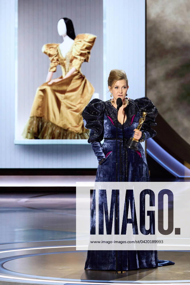 96th Oscars, Academy Awards Holly Waddington accepts the Oscar® for Costume Design during the live ABC telecast of the 96th Oscars® at the Dolby® Theatre at Ovation Hollywood on Sunday, March 10, 2024., Credit:Avalon.red Avalon United States of America, CA, Hollywood