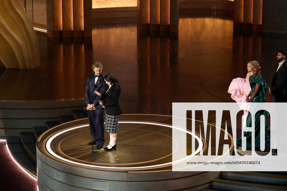 96th Oscars, Academy Awards Finneas O Connell and Billie Eilish accept the Oscar® for Original Song during the live ABC telecast of the 96th Oscars® at the Dolby® Theatre at Ovation Hollywood on Sunday, March 10, 2024., Credit:Avalon.red Avalon United States of America, CA, Hollywood