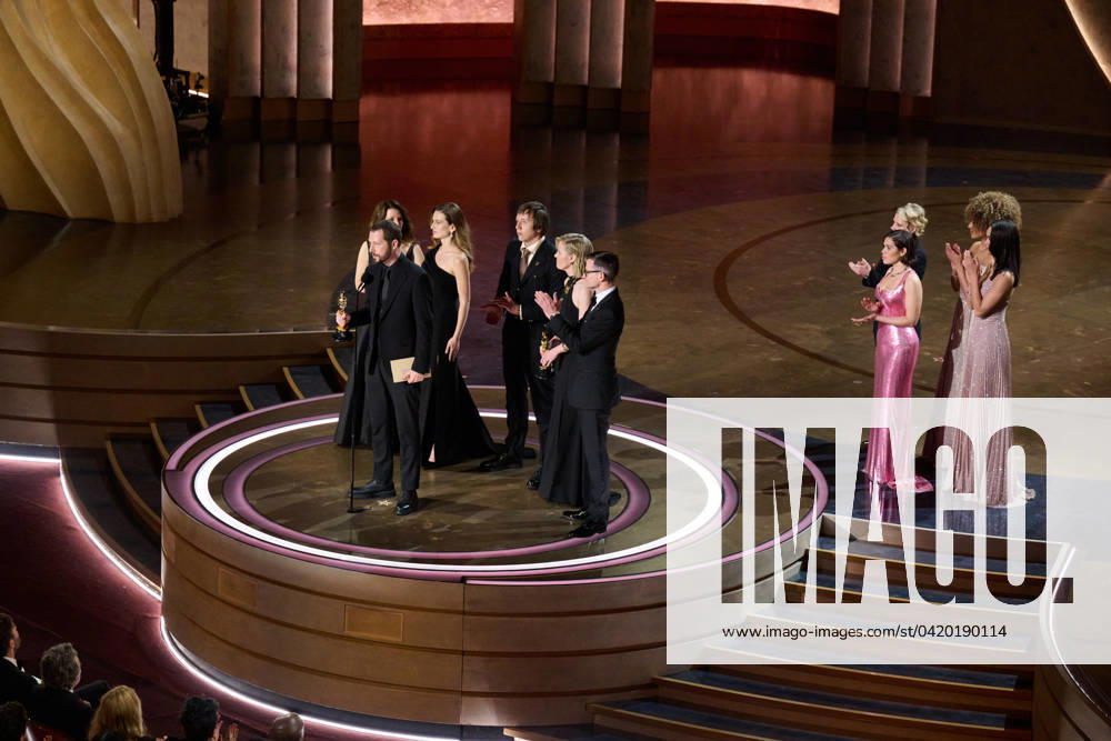 96th Oscars, Academy Awards Raney Aronson-Rath, Mstyslav Chernov and Michelle Mizner accept the OscarÂ® for Documentary Feature Film during the live ABC telecast of the 96th OscarsÂ® at the DolbyÂ® Theatre at Ovation Hollywood on Sunday, March 10, 2024., Credit:Avalon.red Avalon United States of America, CA, Hollywood