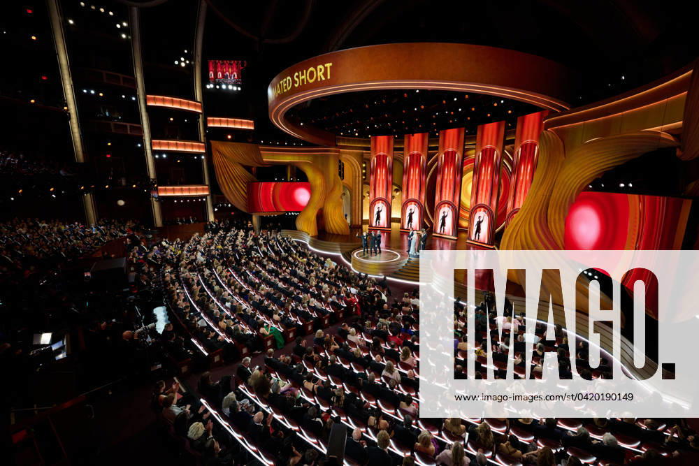 96th Oscars, Academy Awards Brad Booker, Sean Lennon, and Dave Mullins accept the Oscar® for Animated Short Film during the live ABC telecast of the 96th Oscars® at the Dolby® Theatre at Ovation Hollywood on Sunday, March 10, 2024., Credit:Avalon.red Avalon United States of America, CA, Hollywood