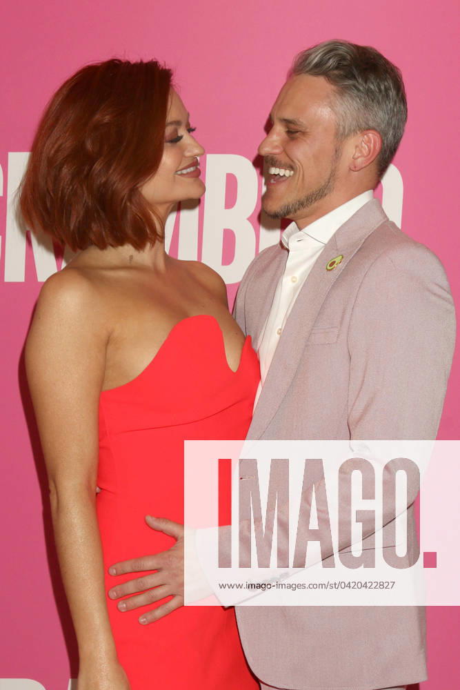 LOS ANGELES - JAN 29: Leah McKendrick, AJ Mester at the Scrambled Premiere at the AMC Theaters on January 29, 2024 in Century City, CA. Century City USA - ZUMAb170 20240129_aap_b170_010