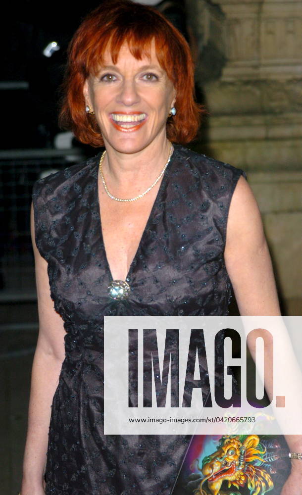 Esther Rantzen arrive for the press night of Cirque Du Soleil s 20th Anniversary of Dralion held at The Royal Albert Hall, London on January 6, 2005 Stuart Wilson Retna UK Credit all uses Esther Rantzen arrive for the press night of Cirque Du Soleil s 20th Anniversary of Dralion held at The Royal Albert Hall, London on January 6, 2005 Stuart Wilson Retna UK Credit all uses, Credit: Stuart Wilson Retna UK Avalon