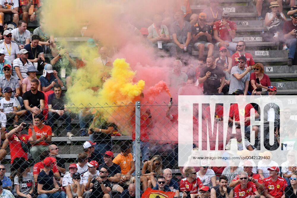 Ferrari fans to see Pyrotechnics, Formula 1, Grand Prix of Italy, 3 Free Practice, 07 09 2019 Formula 1, Grand Prix of Italy, 7 Free Practice, 07 09 2019 Monza