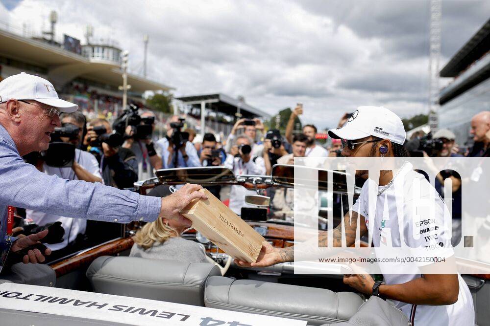Motorsports: FIA Formula One World Championship, WM, Weltmeisterschaft 2019, Grand Prix of Italy, 44 Lewis Hamilton (GBR, Mercedes AMG Petronas Motorsport), Monza Italy