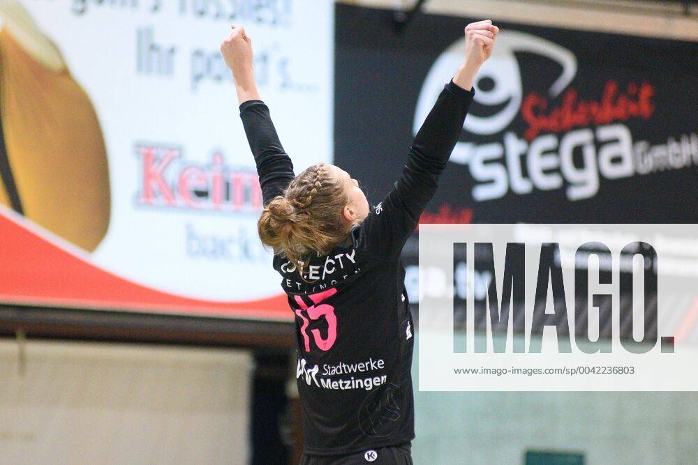 Madita Kohorst TusSies Metzingen 15 in goal TusSies Metzingen, handball, HBF, league game, 11 09 2019, photo TBaur Eibner TusSies Metzingen vs HSG Blomberg Lippe Metzingen