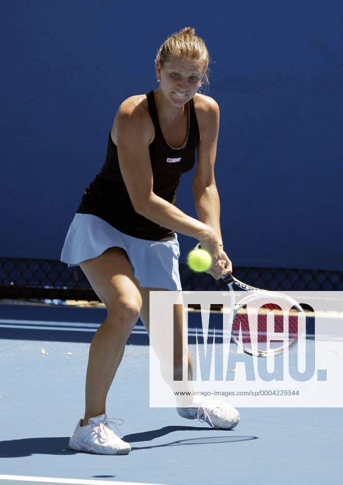 Sesil Karatantcheva (Bulgarien) Tennis Damen Australian Open 2009, Grand Slam, WTA Tour Einzelbild Melbourne Dynamik,