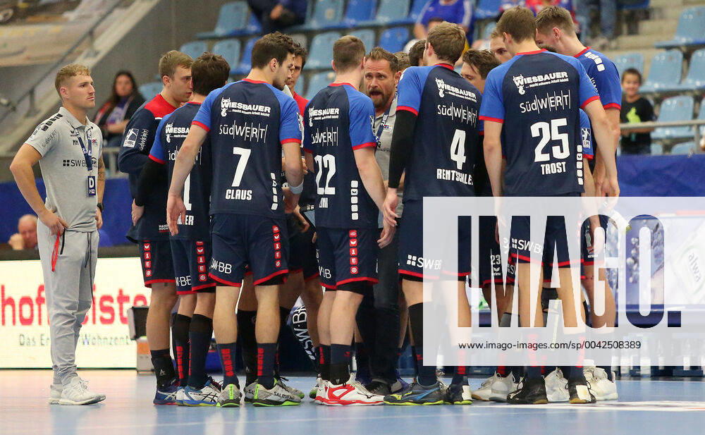 BAU 20 09 2019 Bietigheim Handball SG BBM Bietigheim vs. ThSV Eisenach, coach Hannes Jon Jonsson BBM, centre